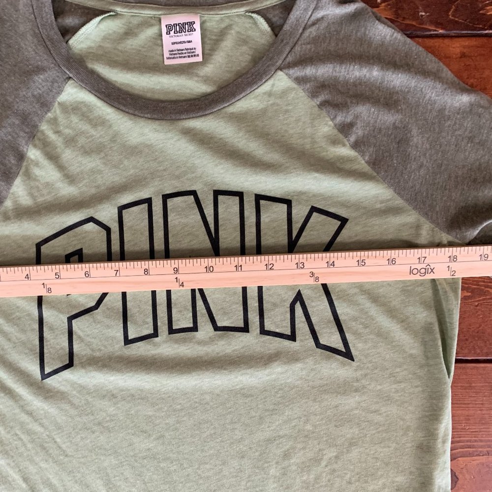 NWOT Victoria's Secret PINK Small Green & Gray 3/4 Sleeve Women's Baseball Tee - Picture 9 of 10
